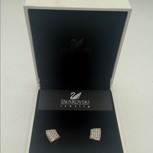 VTG Swarovski Gold-Tone Pavé clear Crystal Curved clip on  Earrings w/ box